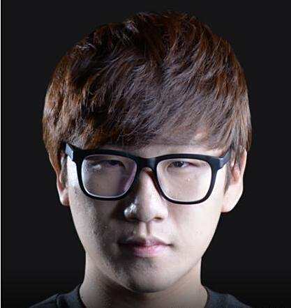 通过巧妙的 通过巧妙的